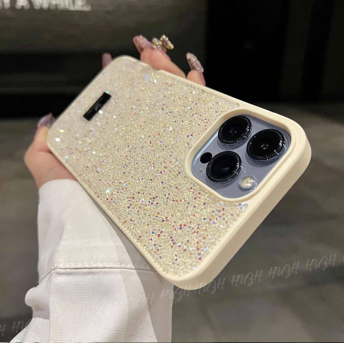 Bright and sparkling diamond cell phone case Apple_Shopier